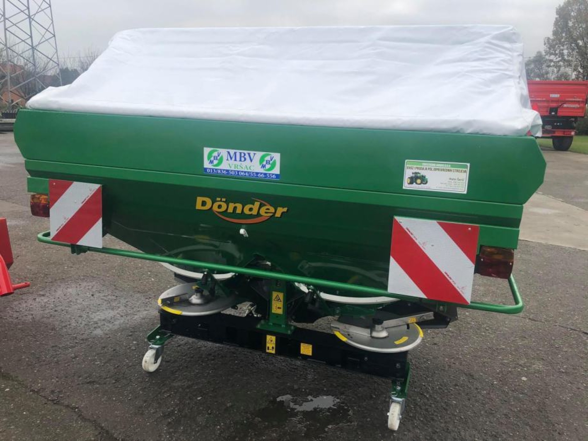 Rasipač gnojiva Dönder 1500 kg ECO