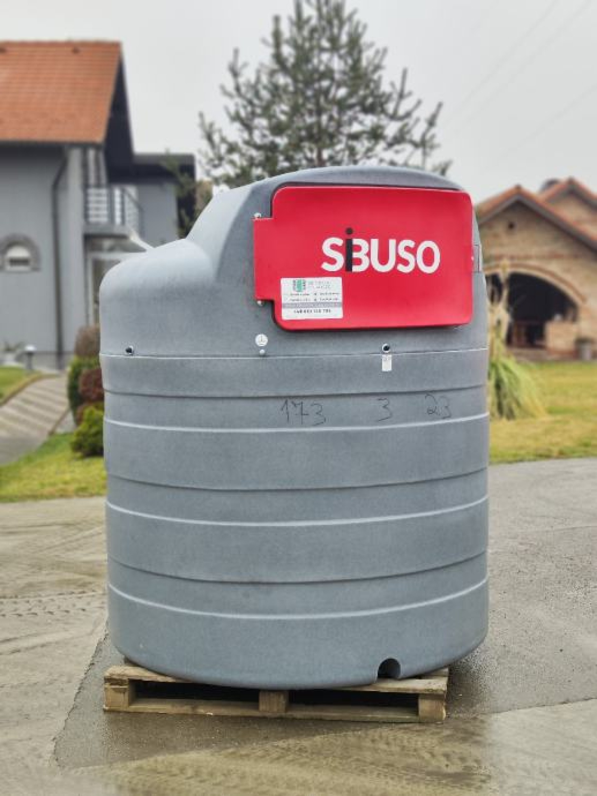 Spremnik za gorivo 2500 litara