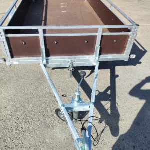 VESTA TRAILERS LIGHT 25W ---NOVO U PONUDI--- AUTOPRIKOLICE