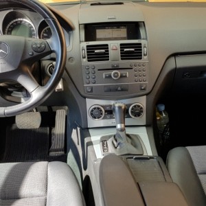 Prodajem Mercedes-Benz C-class 180 CGI