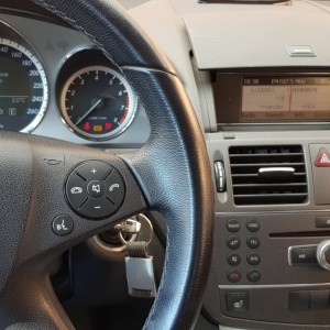 Prodajem Mercedes-Benz C-class 180 CGI