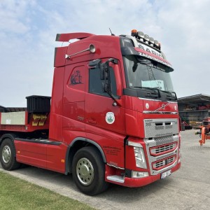 Tegljač Volvo FH500, 2017 god.