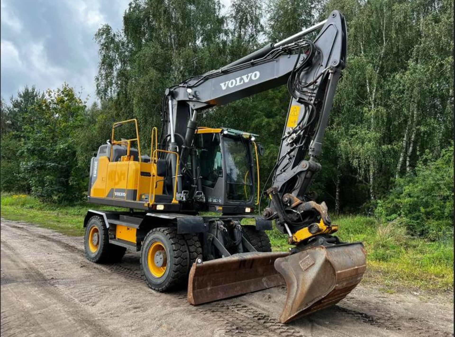 Volvo EW160E