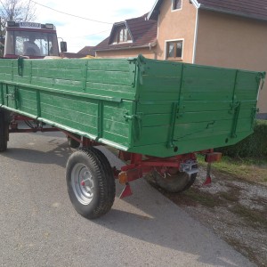 Prikolica kiper