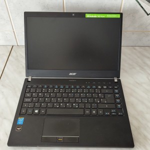 ️ACER TravelMate P645, i5-5300U, 12GB, 256 M.2 SSD, 14", Magnezij-Aluminijsko kučište️