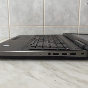 ️DELL Precision 7510, i7-6820HQ, 512GB NVMe + 1000GB, 64GB Rama, UHD 4K 3840x2160, 2 grafike️