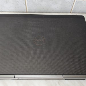 ️DELL Precision 7510, i7-6820HQ, 512GB NVMe + 1000GB, 64GB Rama, UHD 4K 3840x2160, 2 grafike️