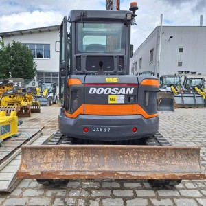 Doosan Kurzheckbagger DX 55R-7 inkl. Powertilt 2022
