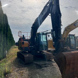 Volvo EC 140 EL tracked