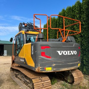 Volvo EC 140 EL tracked