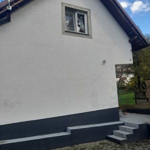 Prodajem kuću i kompletno imanje