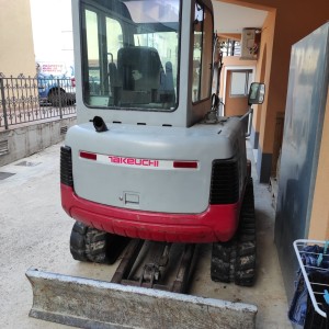 Takeuchi tb 135