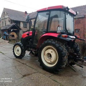 Traktor, Traktor yto, traktor s prednjem pogonom