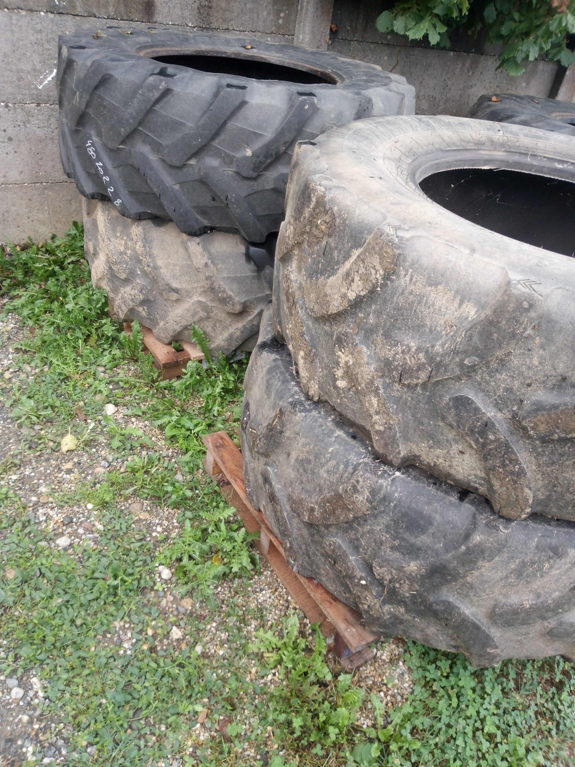 480/70r28