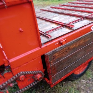 Prikolica za stajnjak orion 40