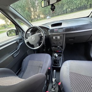 Opel Meriva 1.3 cdti 4/24