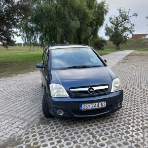 Opel Meriva 1.3 cdti 4/24
