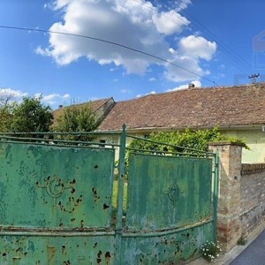 Građevinsko zemljište + oranica - Beli Manastir