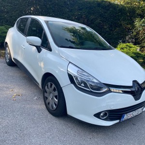RENAULT CLIO 2016 1,5DCI_AKCIJ_NAVI PDC REG04/ 24SERVISNA KLIMA N Gum