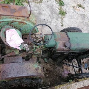 Deutz D25 tri komada