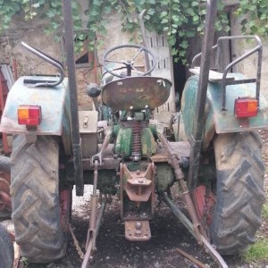 Deutz D25 tri komada