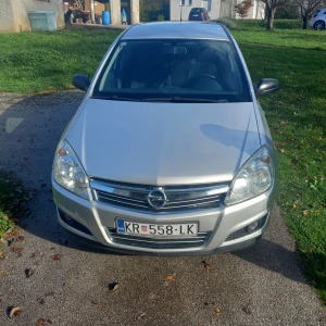 Opel Astra H