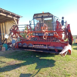 Kombajn Deutz fahr 1610