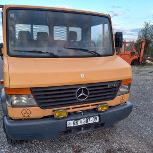 Mercedes 614 B Kategorija sanduk 380x220 reg. do 8 mj
