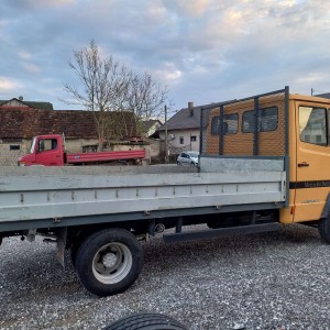 Mercedes 614 B Kategorija sanduk 380x220 reg. do 8 mj