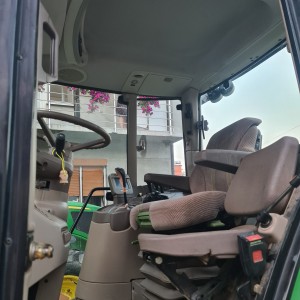 Traktor john deere 6830