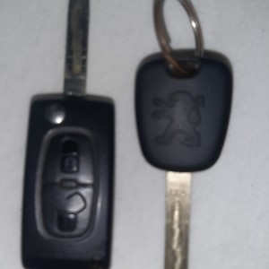 PEUGEOT 308SW 1.6 HDI REGISTRIRAN DO 03/24 HITNO 