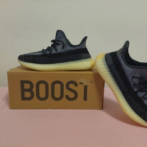 Adidas Yeezy 350 V2 Carbon