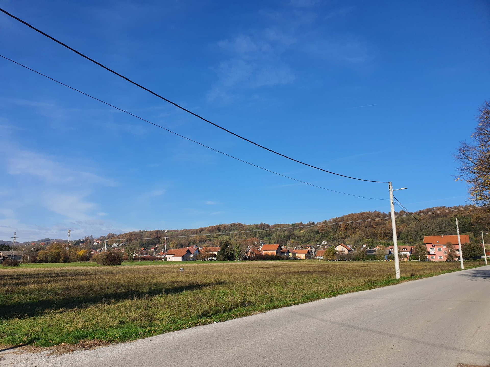 Građ.zemljište,ZAPREŠIĆ,Prigorje Brdovečko,željez.stanica SAVSKI MAROF