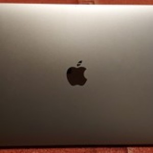 MacBook Air 13'' M1-chip, 8GB RAM, 512GB SSD