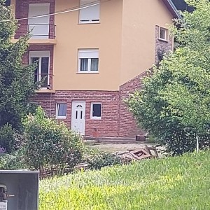 Kuča na prodaju