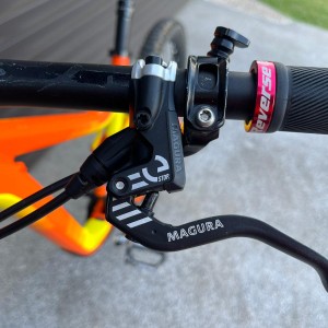 Giant Regin 27,5
