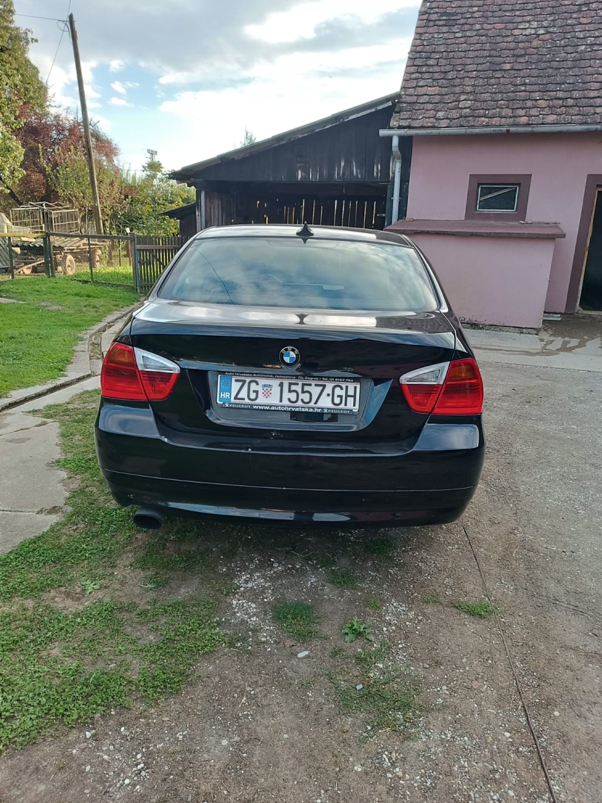 BMW E90 318i 2008