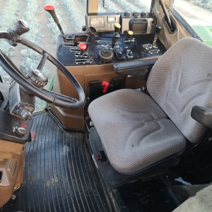 Prodajem john deere 6800