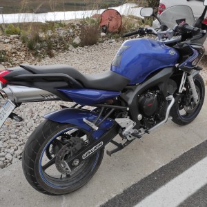 Yamaha fz600 s1