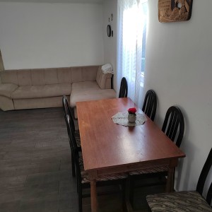 Prodajem kuću u Starom Brestovcu