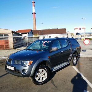 Prodaje se Mitsubishi l200 2.5 DID.