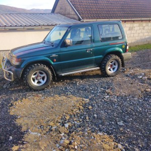 Mitsubishi Pajero 2. 5 TD