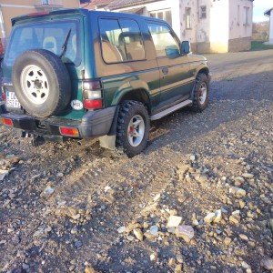 Mitsubishi Pajero 2. 5 TD