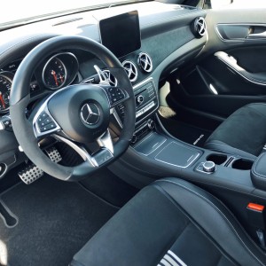 Mercedes-Benz A 200d AMG-PREMIUM-EDITION-NICHT PAKET/RECARO