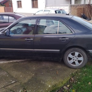 Mercedes E klasa 3.0 D