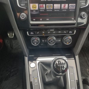 Passat b8,2015god,reg do 12/24 highline