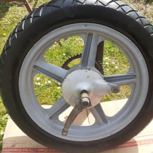 Prodajem Alu felge Par Hysoung 125 Cruiser II Cijena 87€