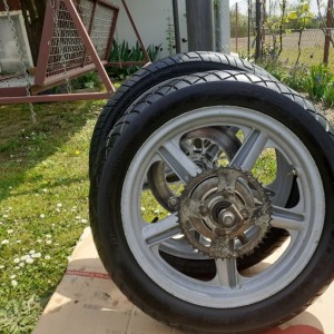 Prodajem Alu felge Par Hysoung 125 Cruiser II Cijena 87€
