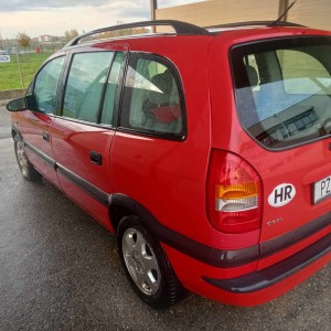 Prodaje auto