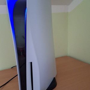 ️PlayStation 5️Disc verzija,1 kontroler,svi kablovi
